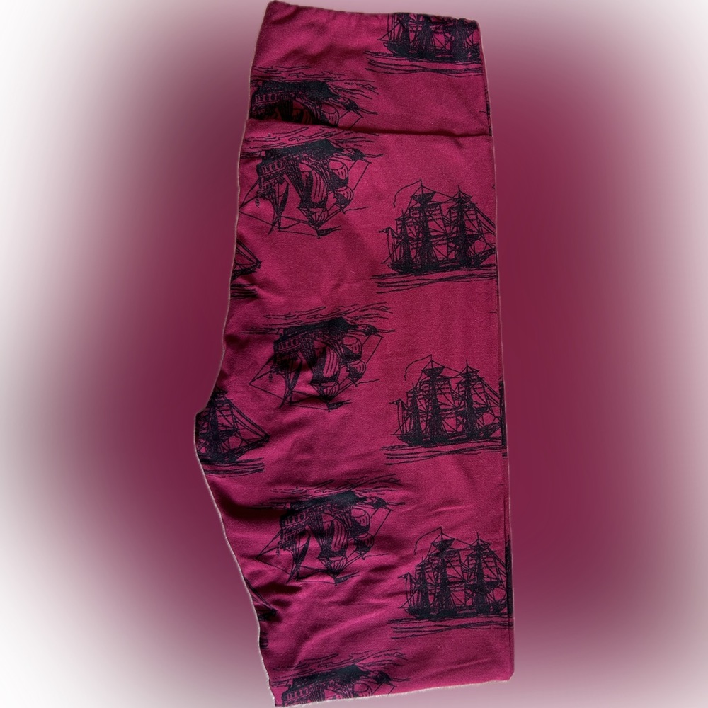 Pirate Ship Leggings